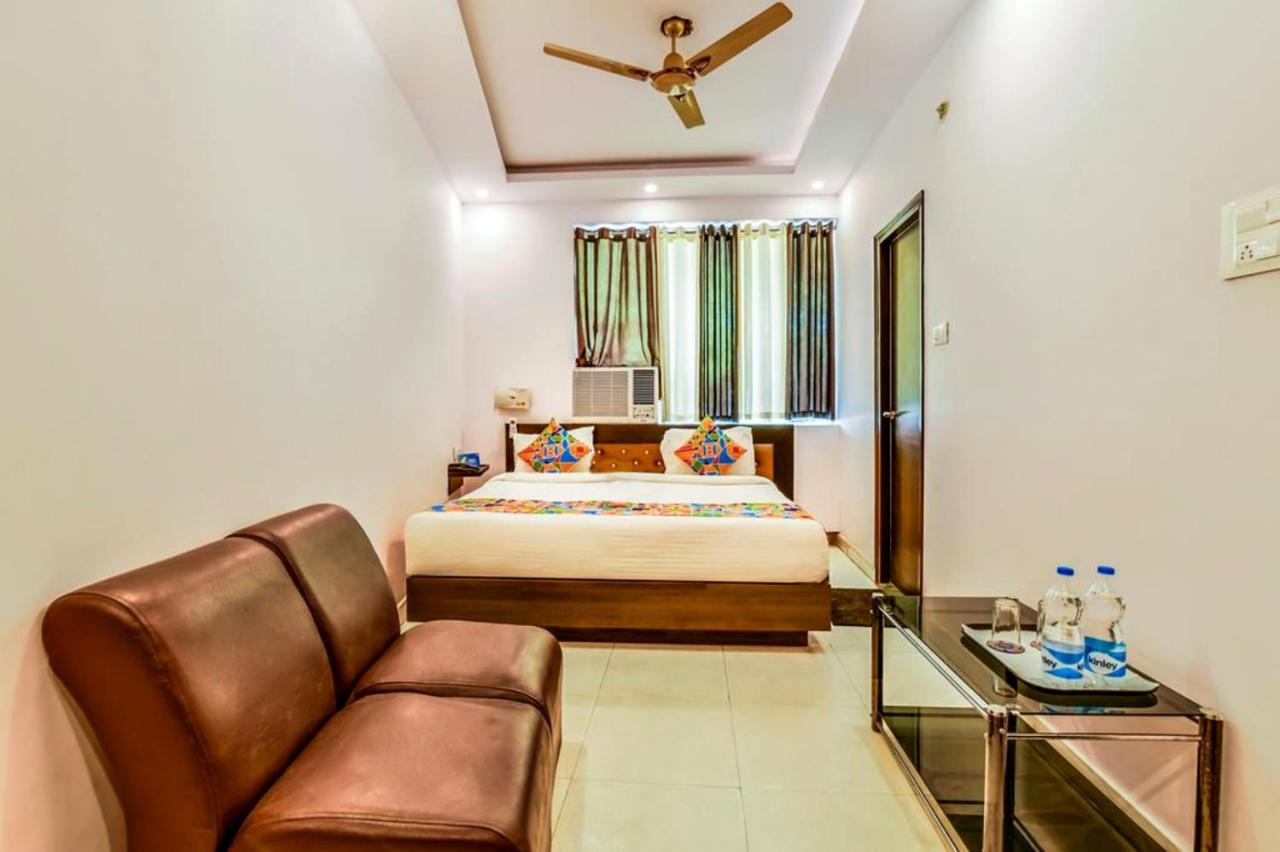 Hotel Goroomgo Rajput Charbagh Near Railway Station Lucknow