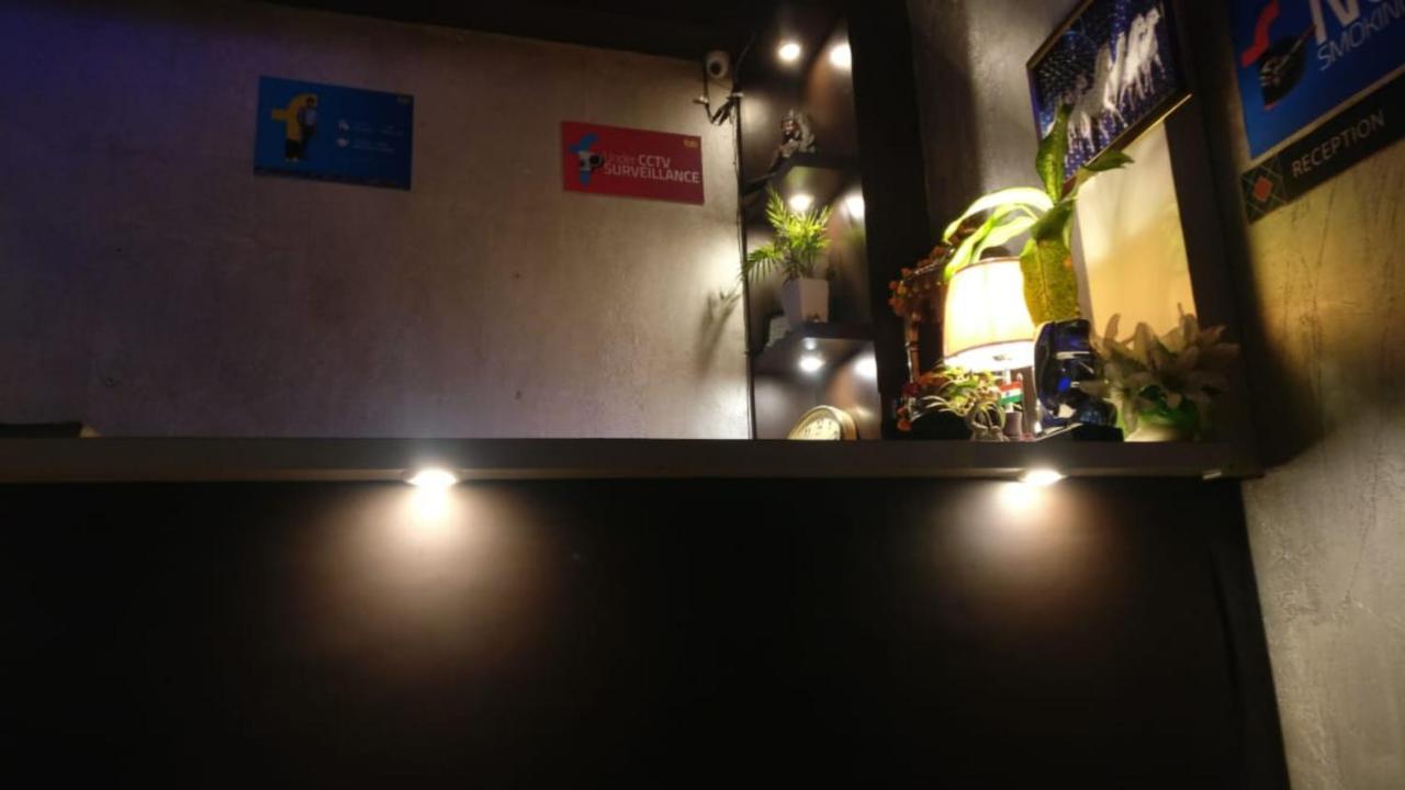 Hotel Goroomgo Rajput Charbagh Near Railway Station